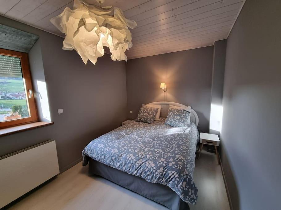 Logement Dans Maison + Exterieur Orchamps-Vennes Eksteriør billede